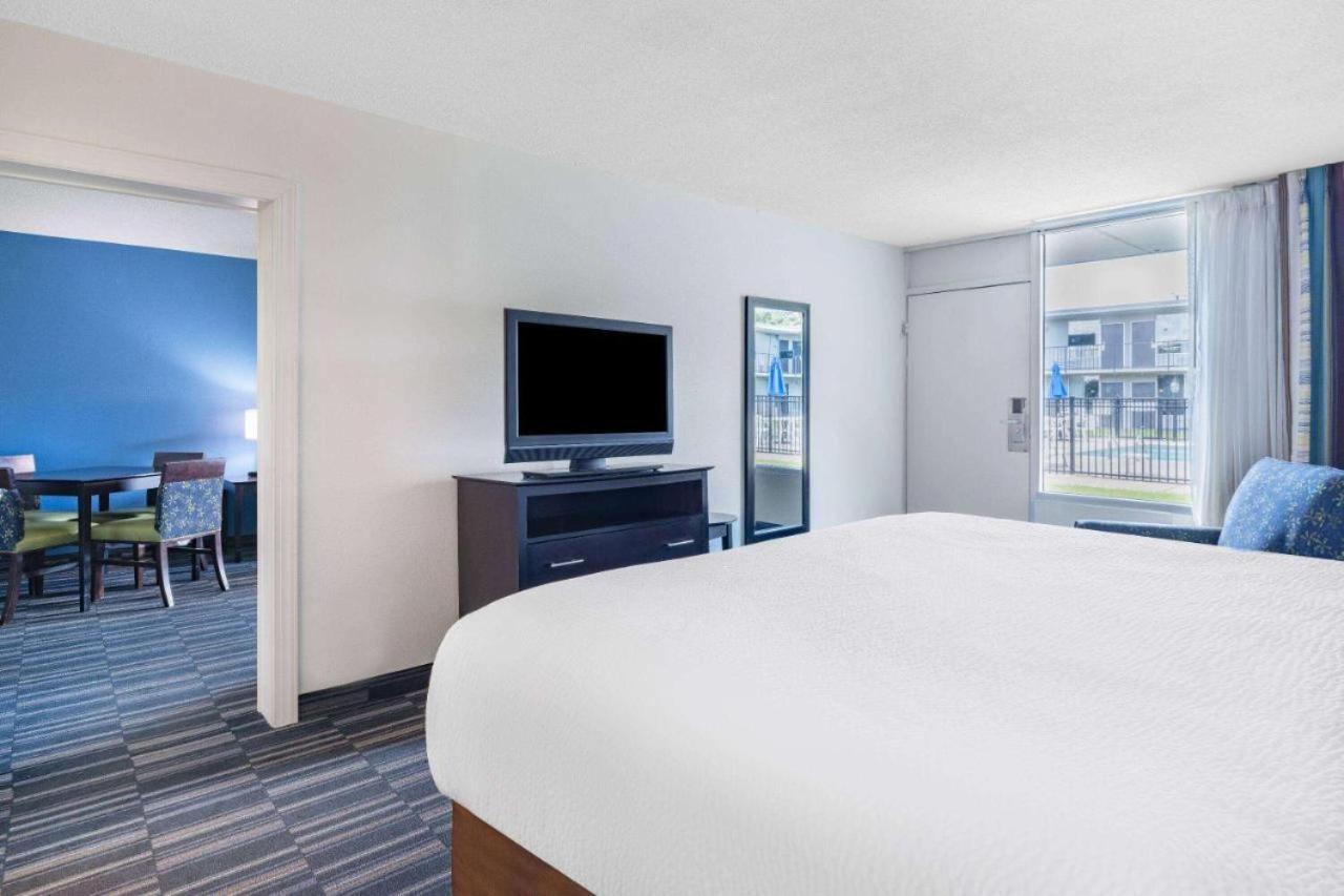 Days Inn And Suites By Wyndham Oxford Kültér fotó